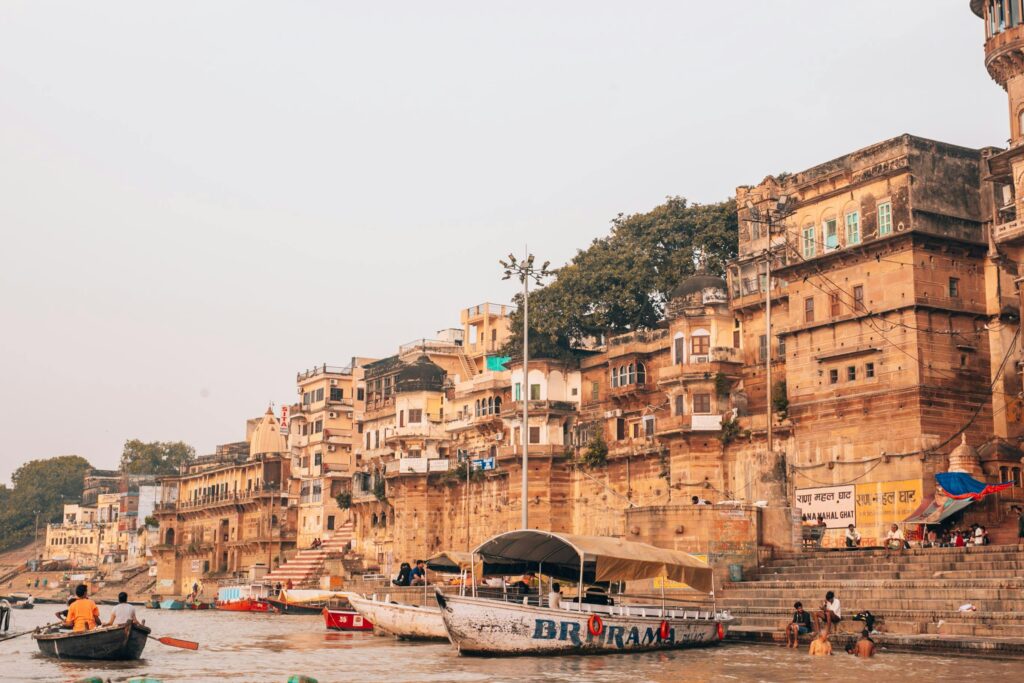 One of the oldest cities in the world, Varanasi is a sacred destination for Hindus. Situated on the banks of the Ganges River, this city is known for its ghats, temples, and spiritual atmosphere. Watching the Ganga Aarti at Dashashwamedh Ghat is an experience like no other. You can also take a boat ride on the river to witness the ancient rituals and traditions that make Varanasi unique.